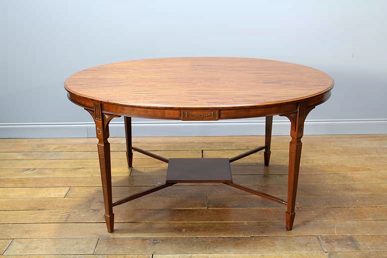 ダイニングテーブル