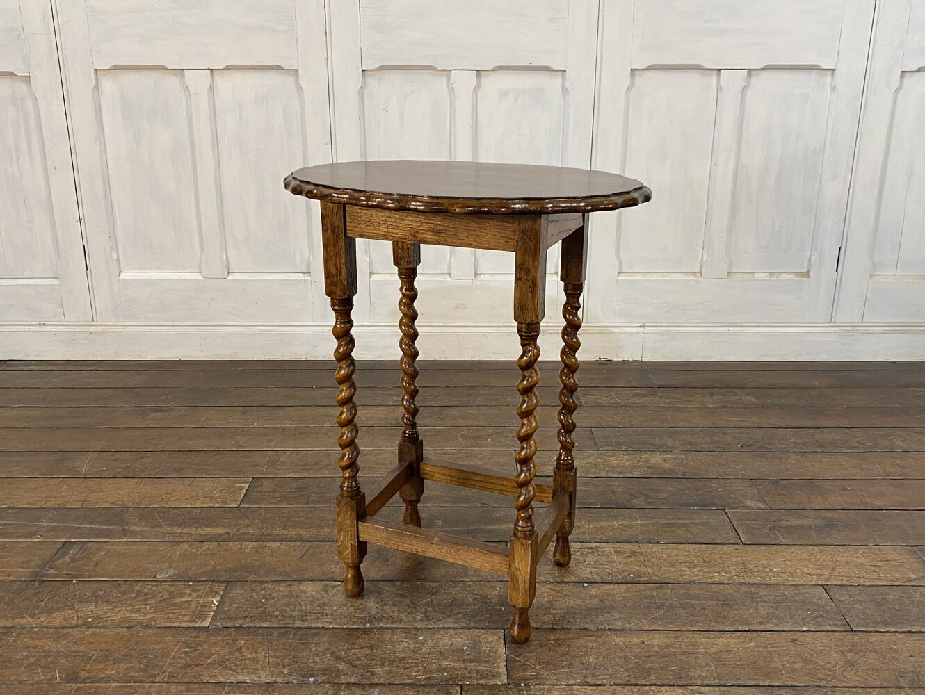 オケージョナルテーブル