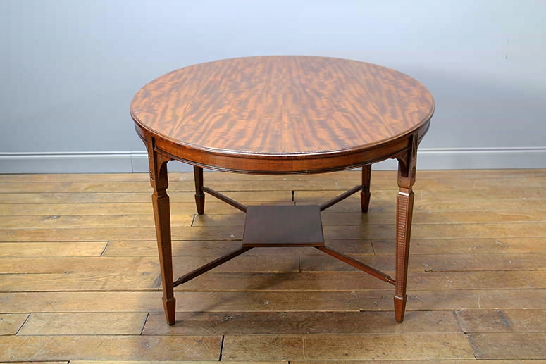 ダイニングテーブル