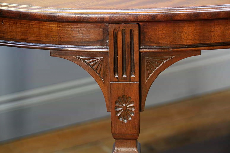 ダイニングテーブル