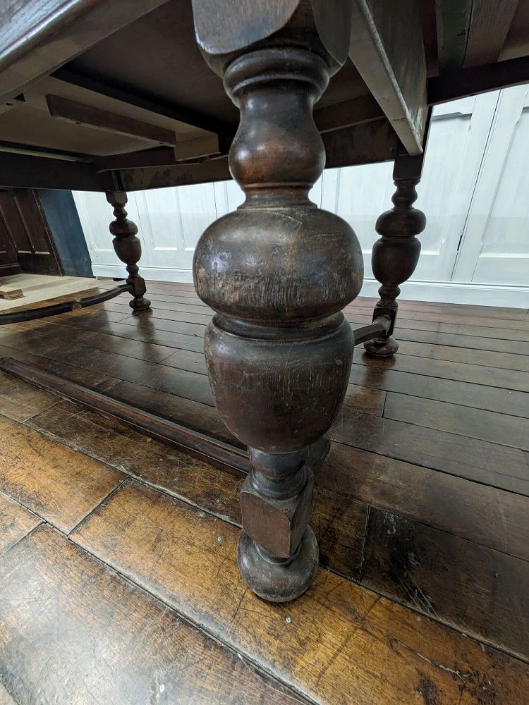 ドローリーフテーブル