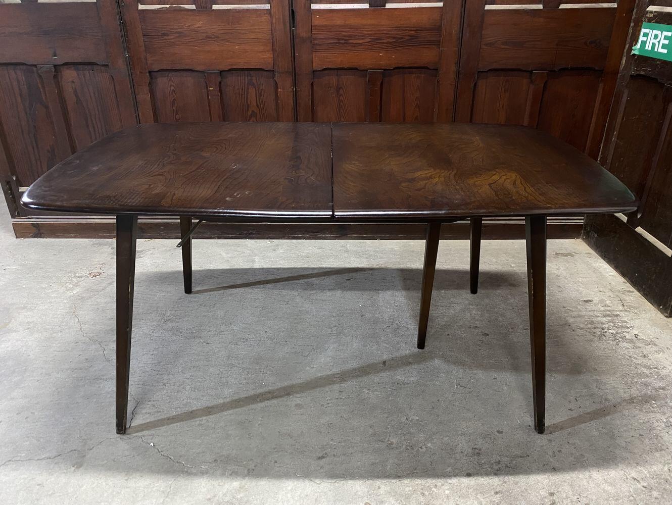 ダイニングテーブル ERCOL