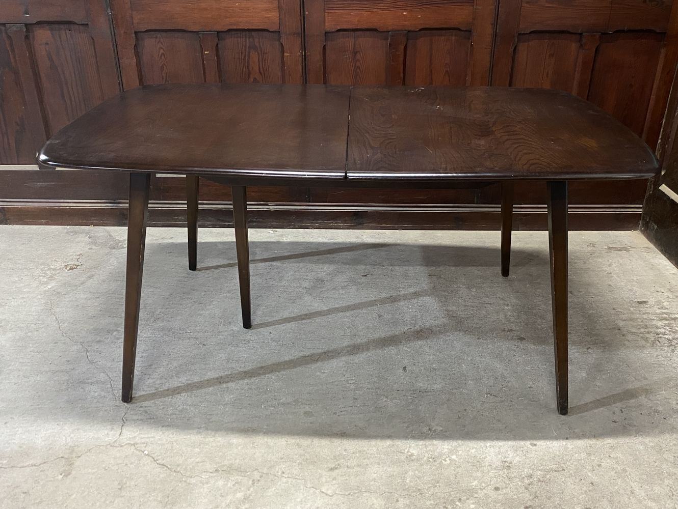 ダイニングテーブル ERCOL