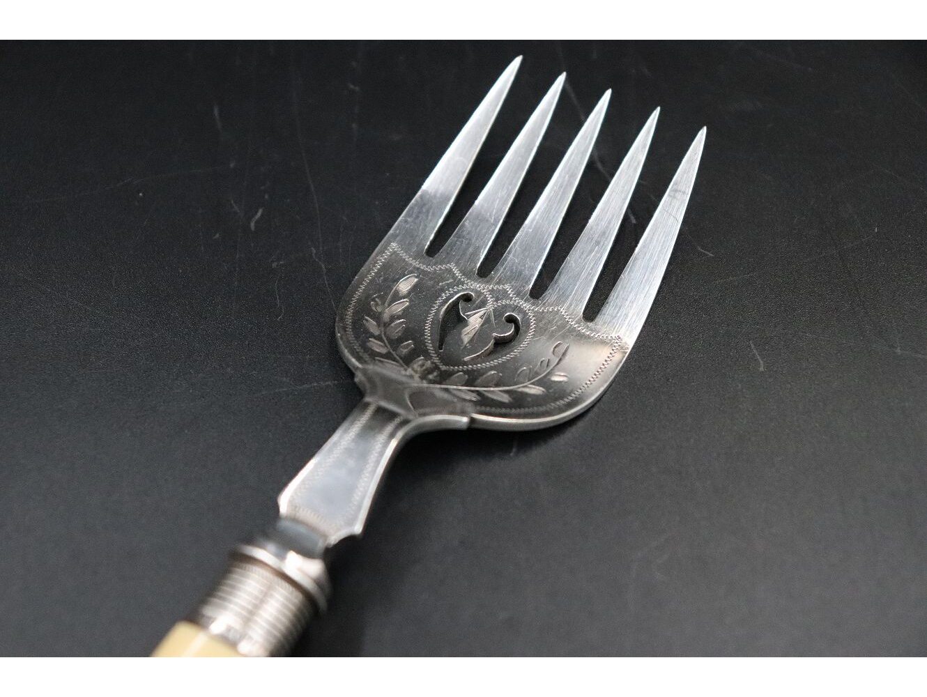 フィッシュサーバーフォーク