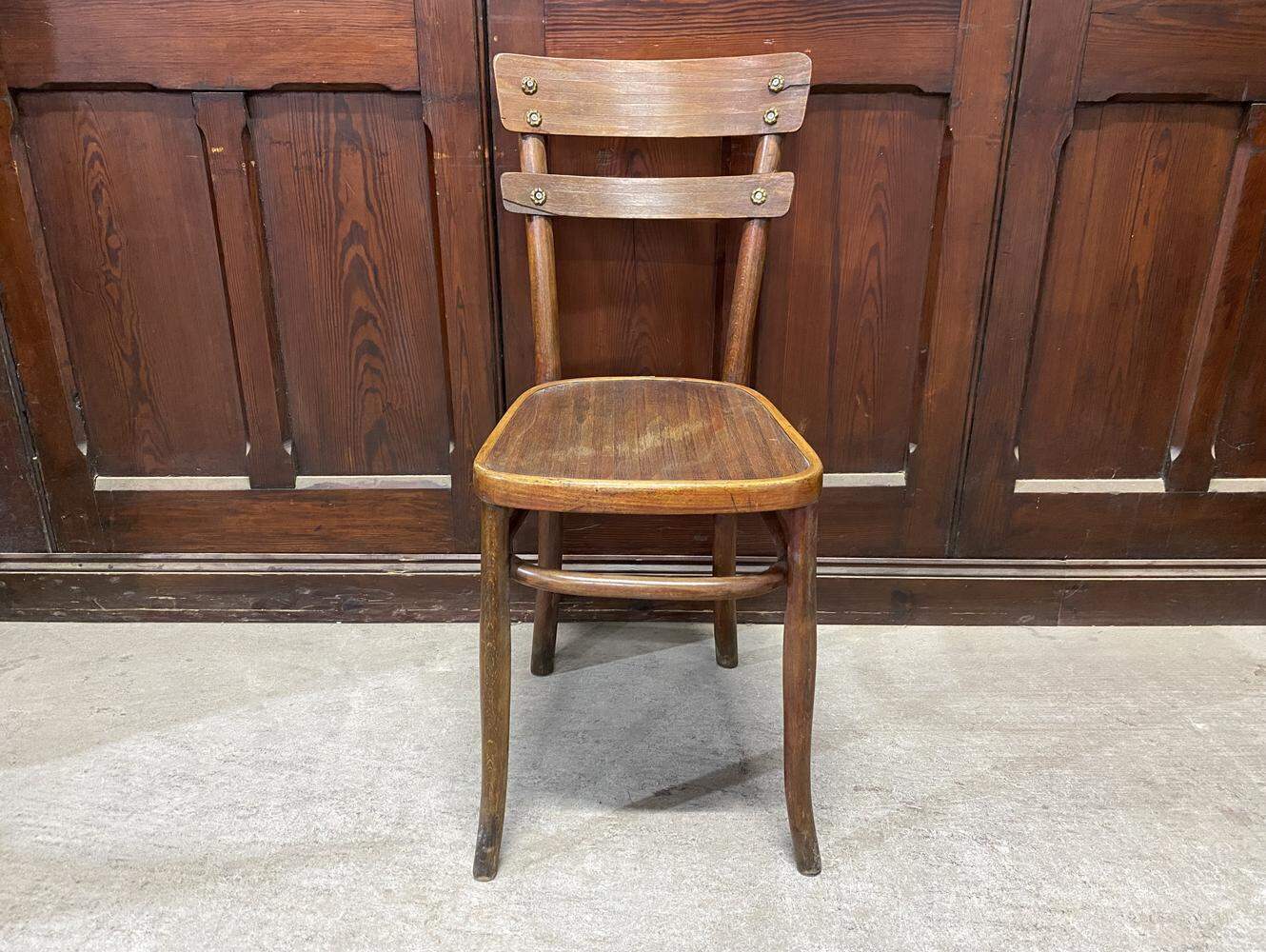 ベントウッドチェア