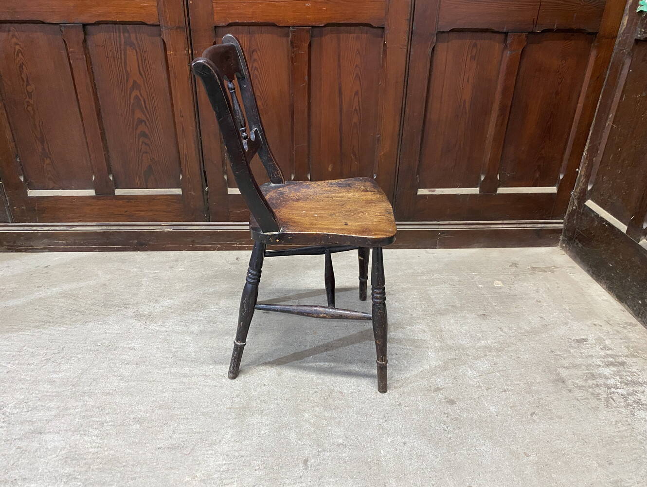 キッチンチェア