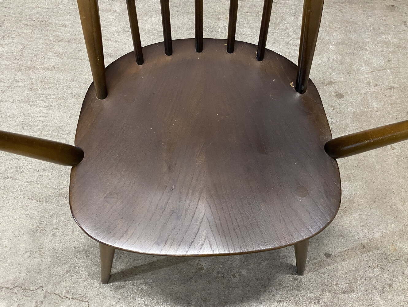 クエーカーアームチェア ERCOL