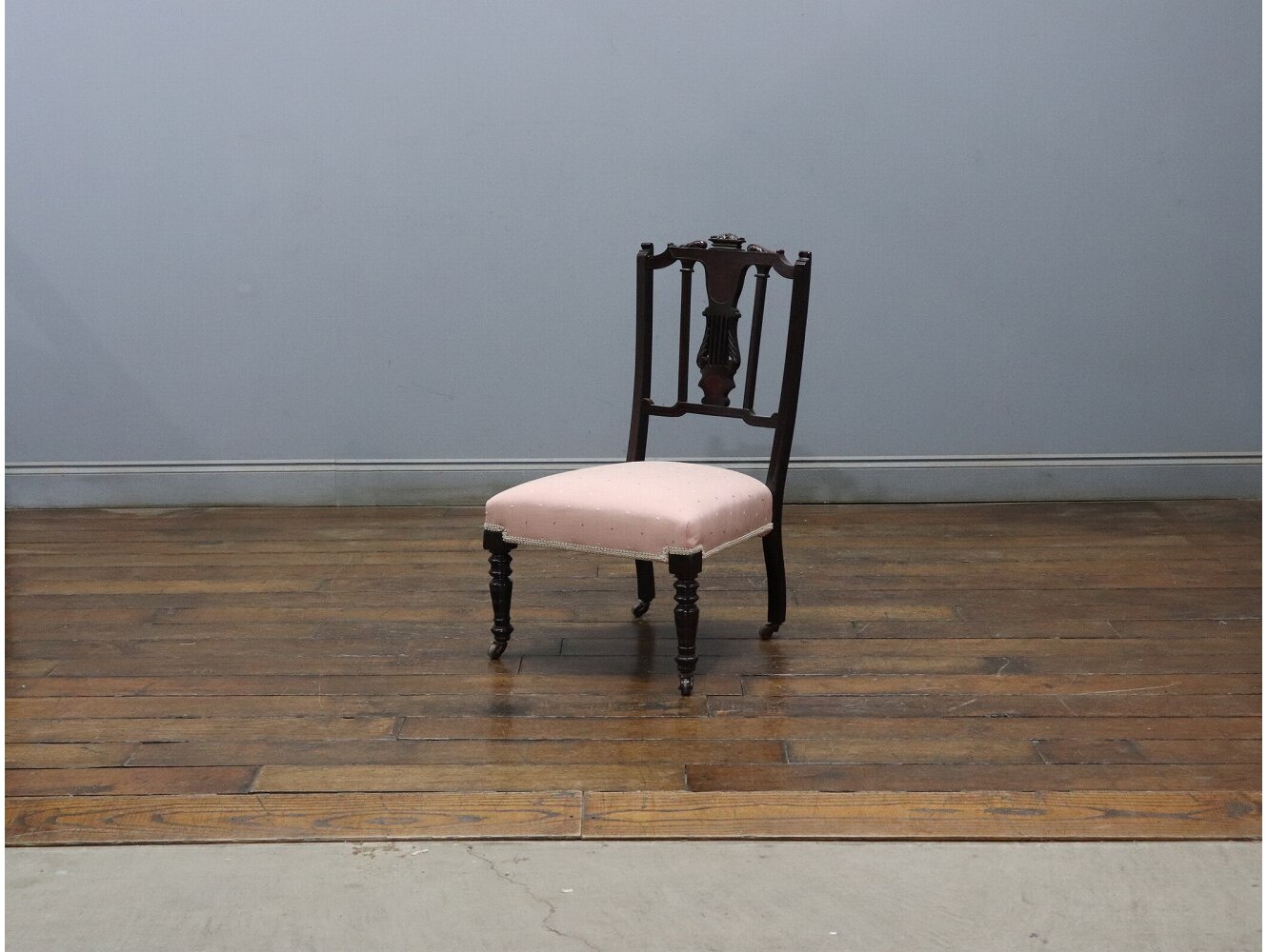 ナーシングチェア | アンティーク家具,椅子・チェア | イギリス