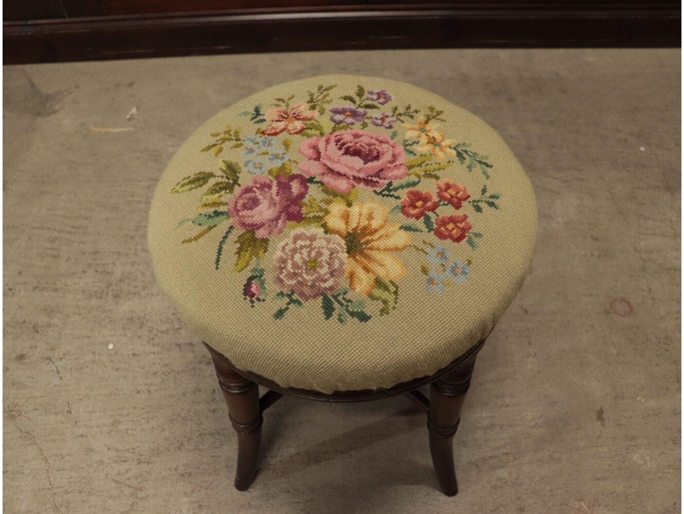 イギリスアンティーク　チェア　スツール アンティーク家具のKENT STORE