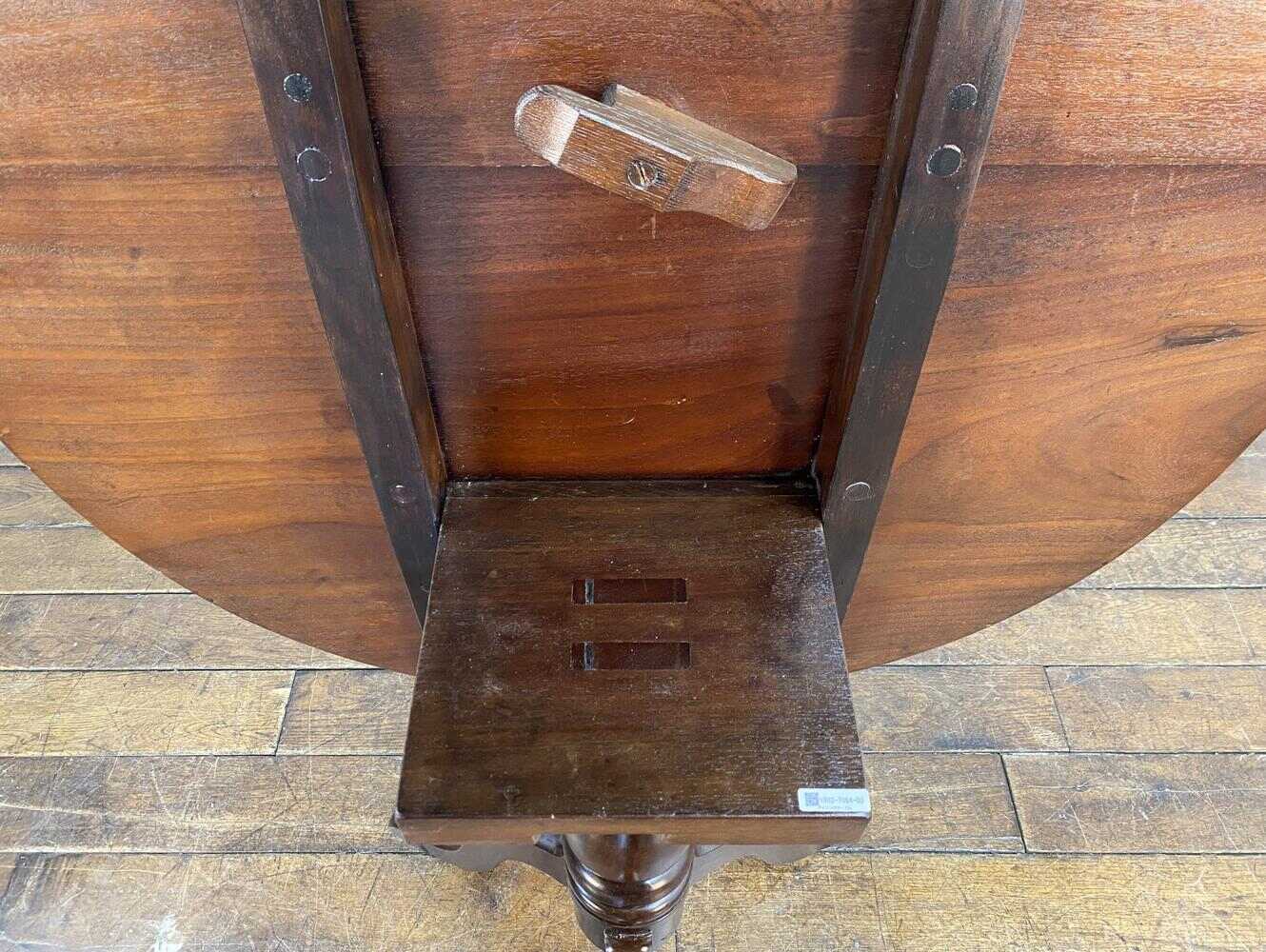 ティルトップテーブル