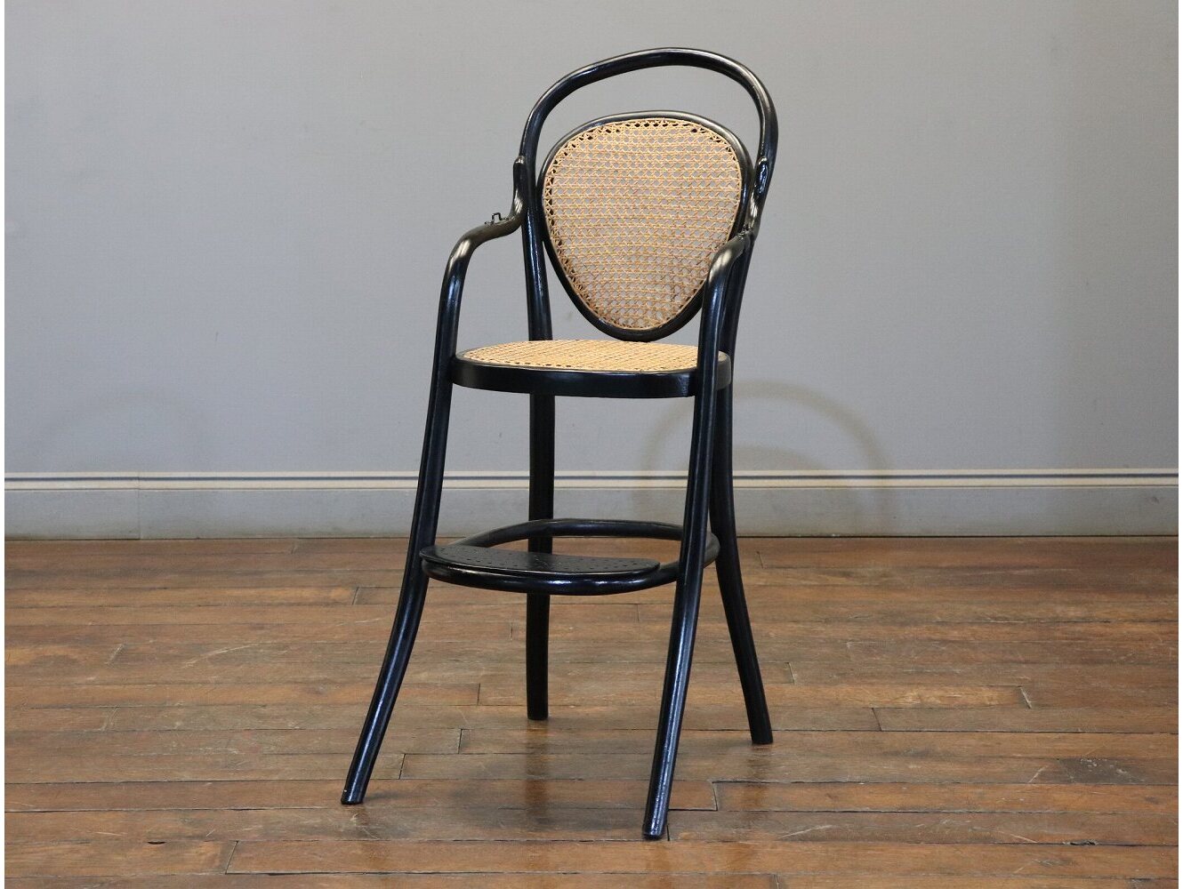 ベントウッドキッズチェア