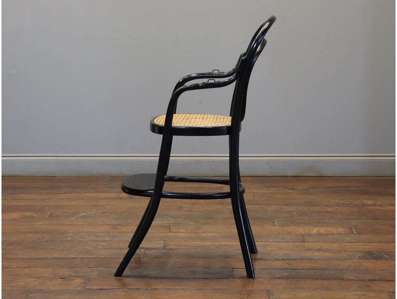 ベントウッドキッズチェア