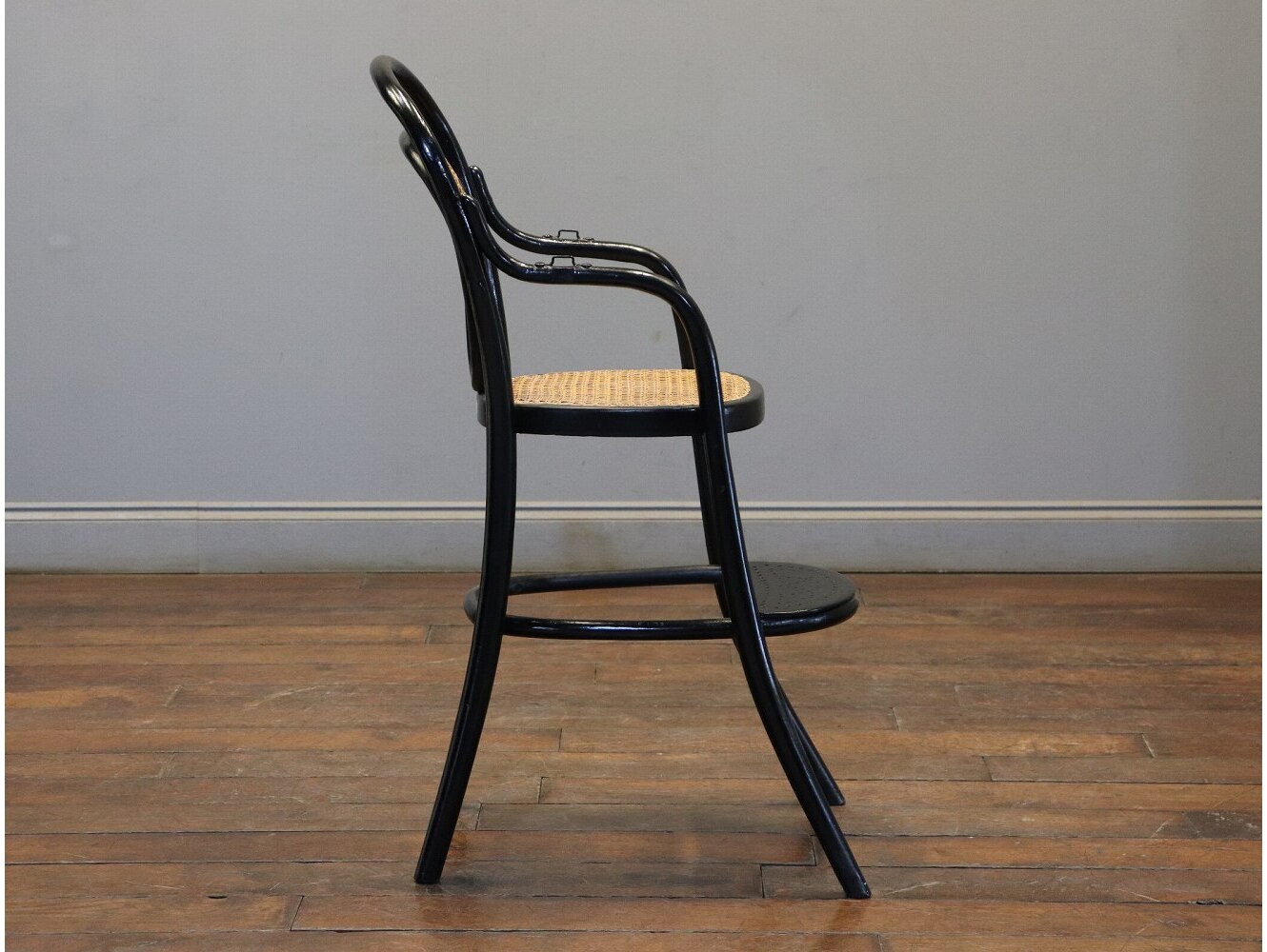 ベントウッドキッズチェア