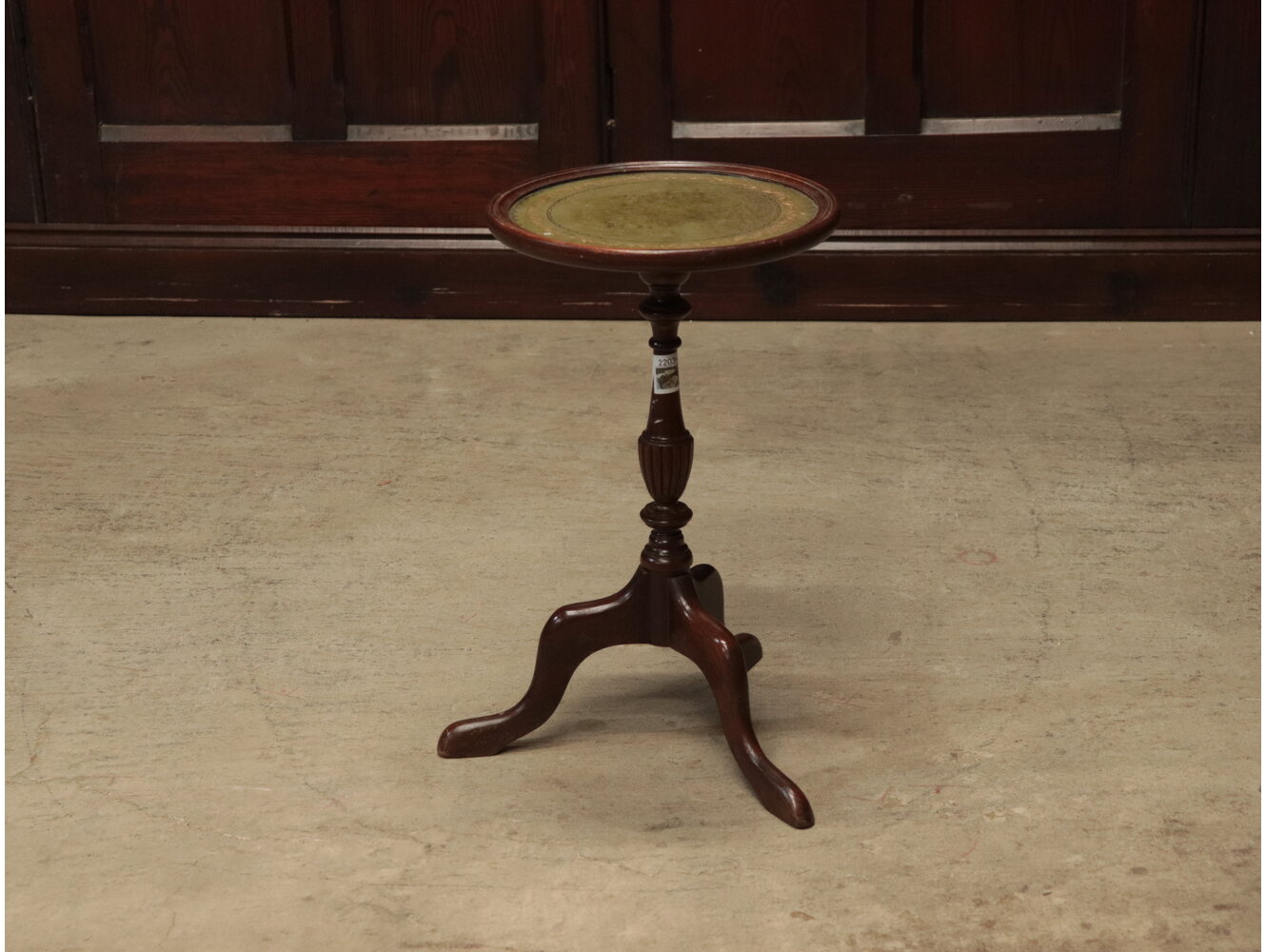 イギリス アンティーク 家具 ワインテーブル 1930年頃 707A イギリス アンティーク 家具 ワインテーブル 1930年頃 707A 英国
