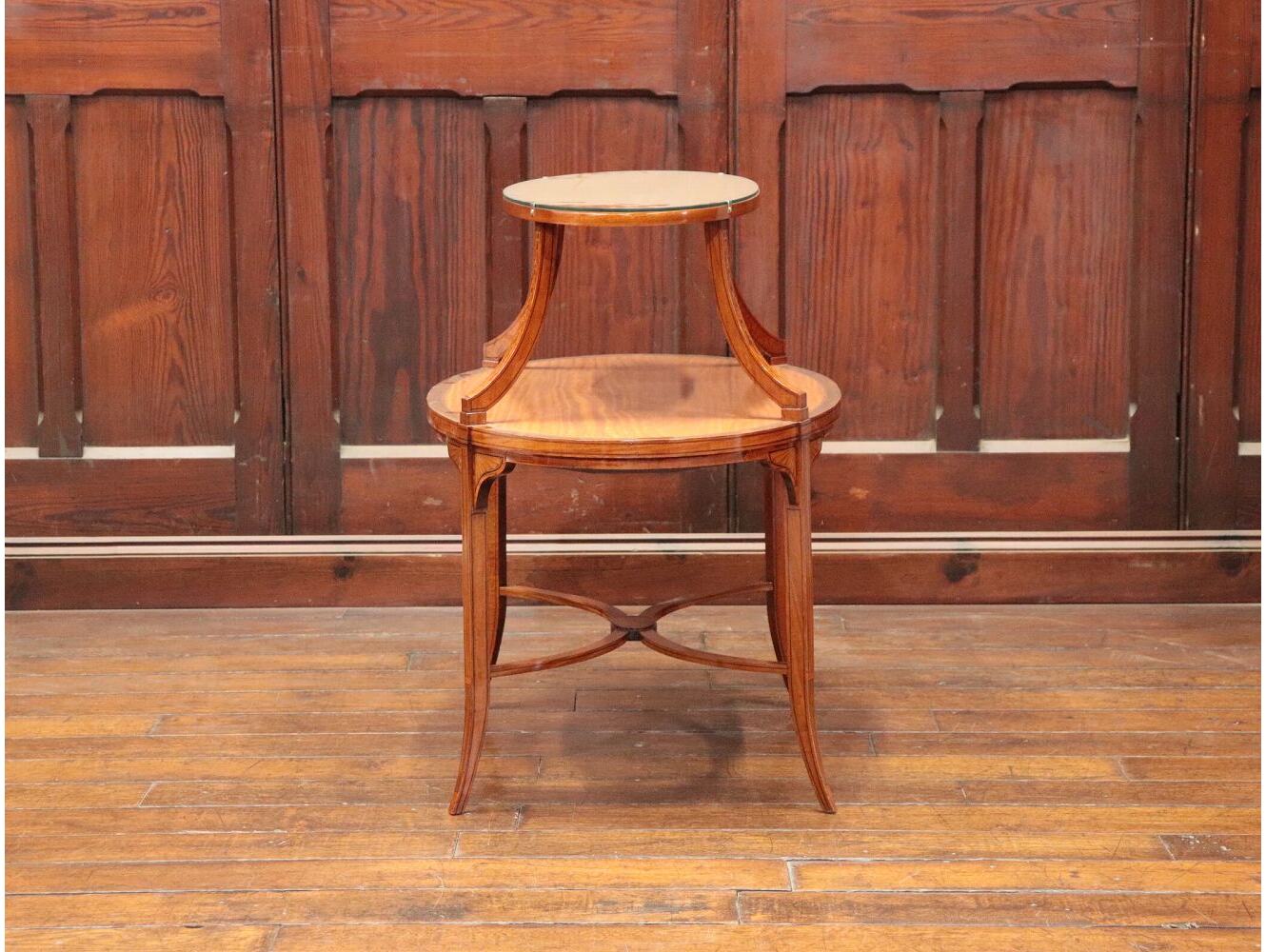 ダムウェイター