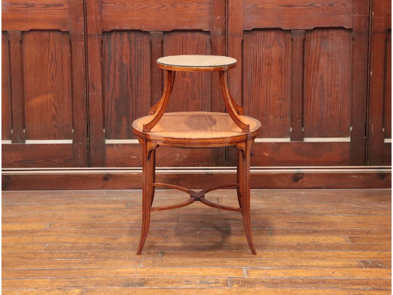 ダムウェイター