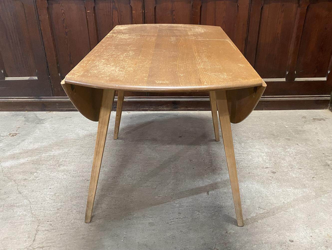 バタフライテーブル ERCOL