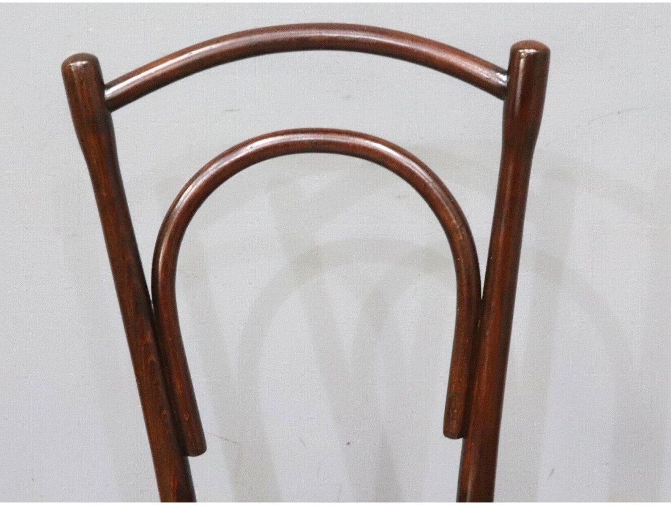 ベントウッドチェア THONET
