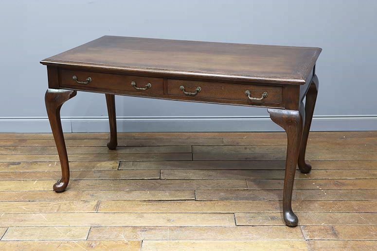 レディースデスク