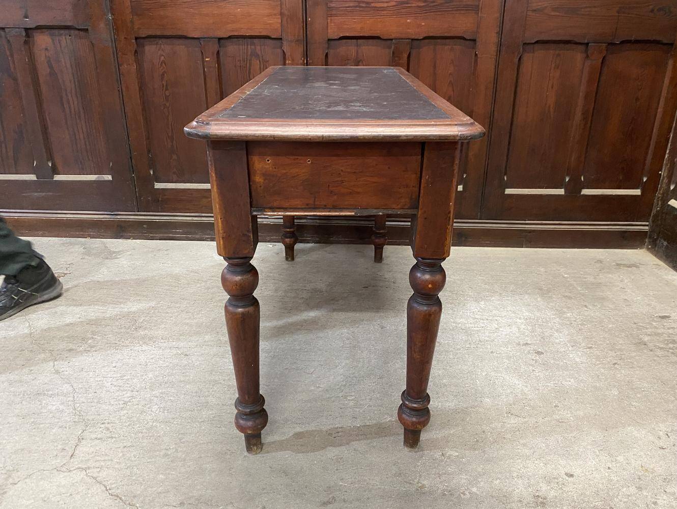 オケージョナルテーブル