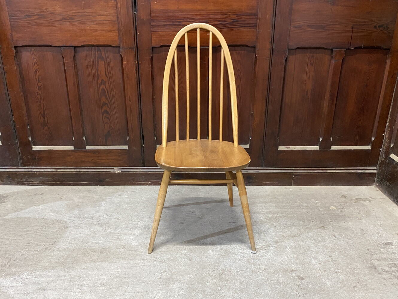 クエーカーチェア ERCOL
