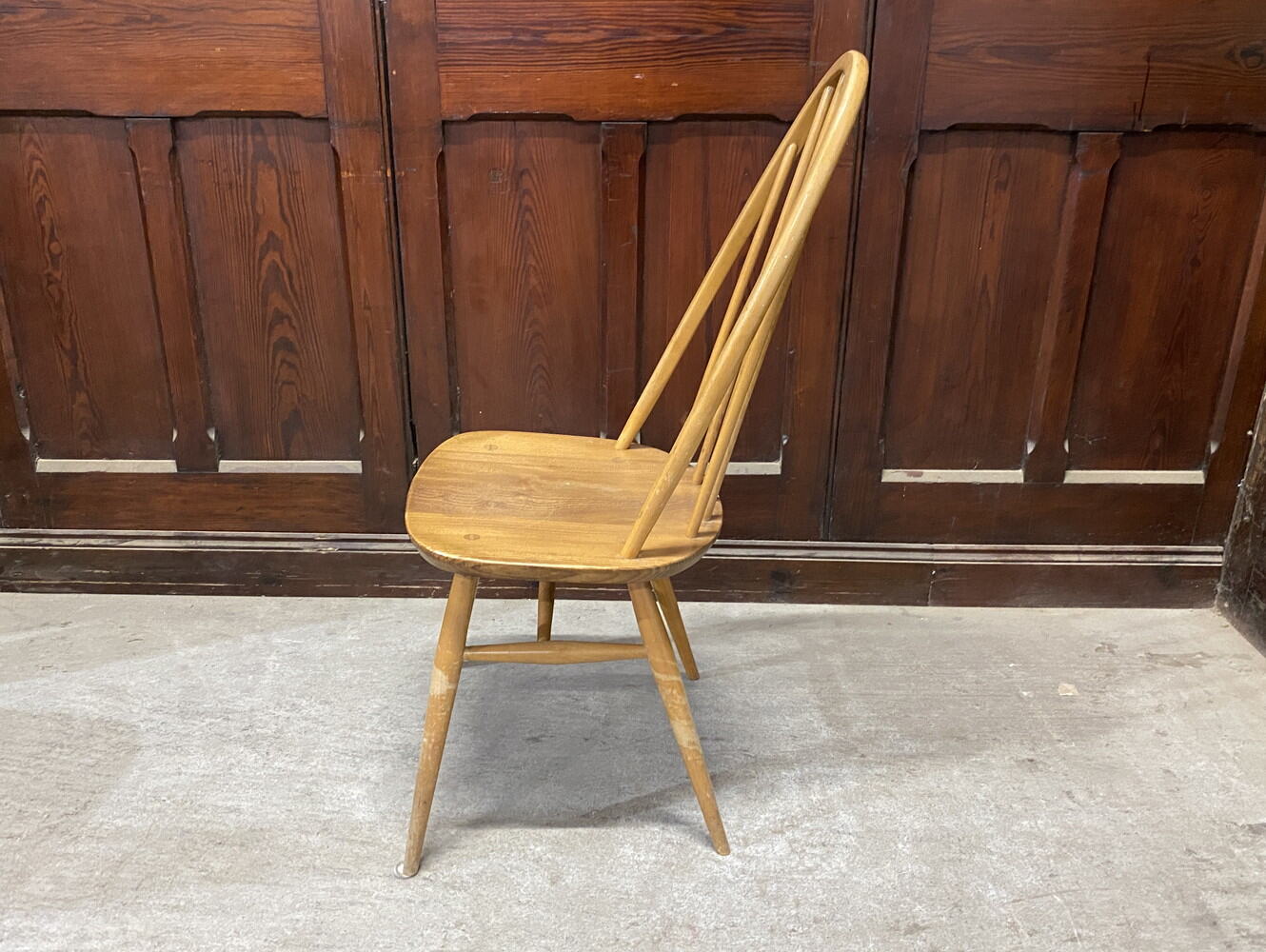 クエーカーチェア ERCOL