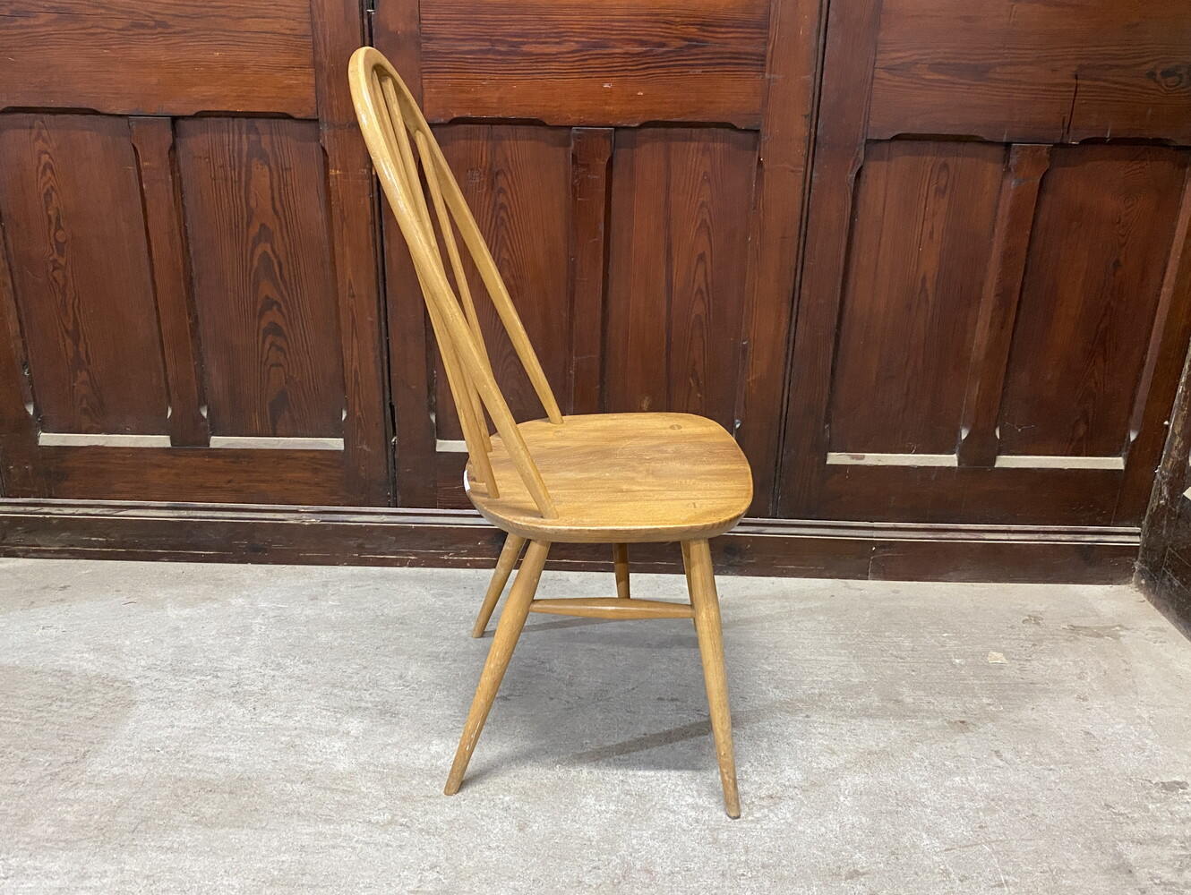 クエーカーチェア ERCOL