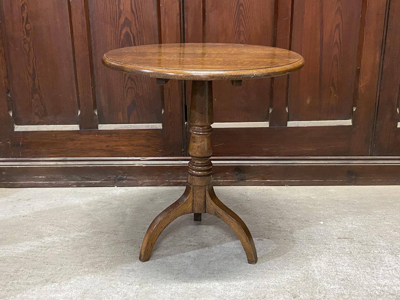 オケージョナルテーブル