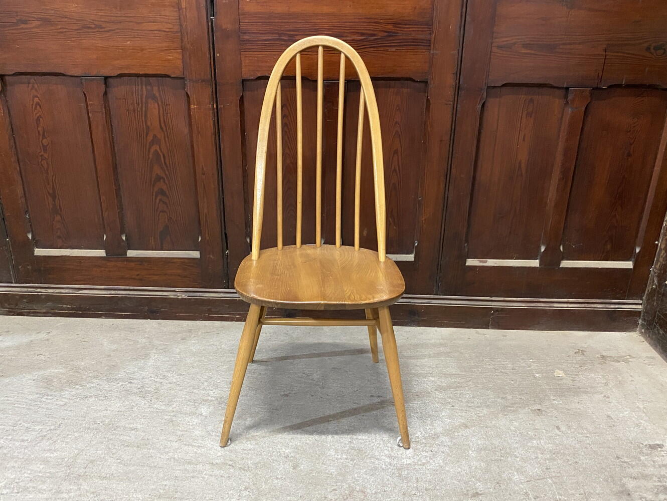 クエーカーチェア ERCOL