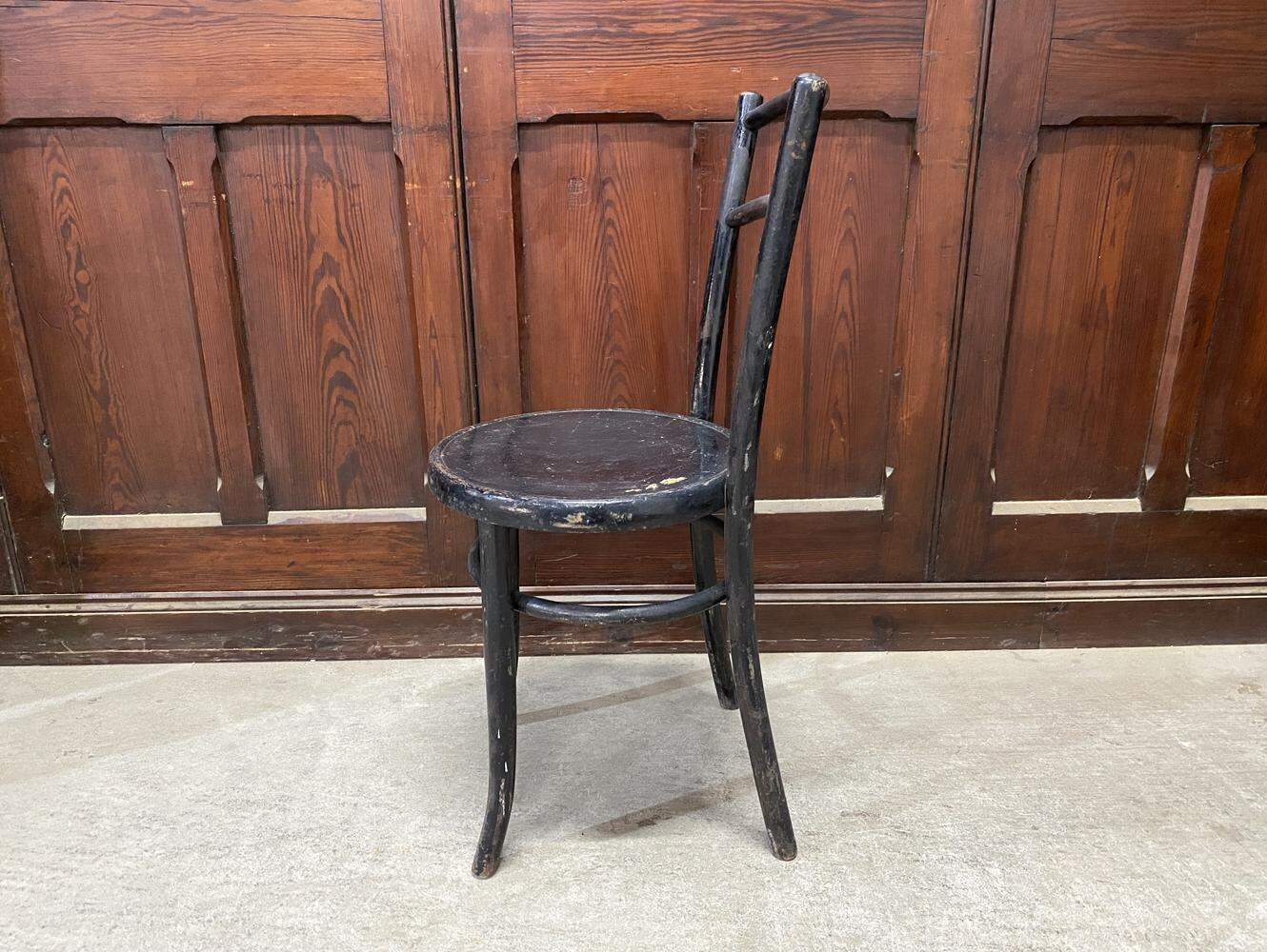 ベントウッドチェア