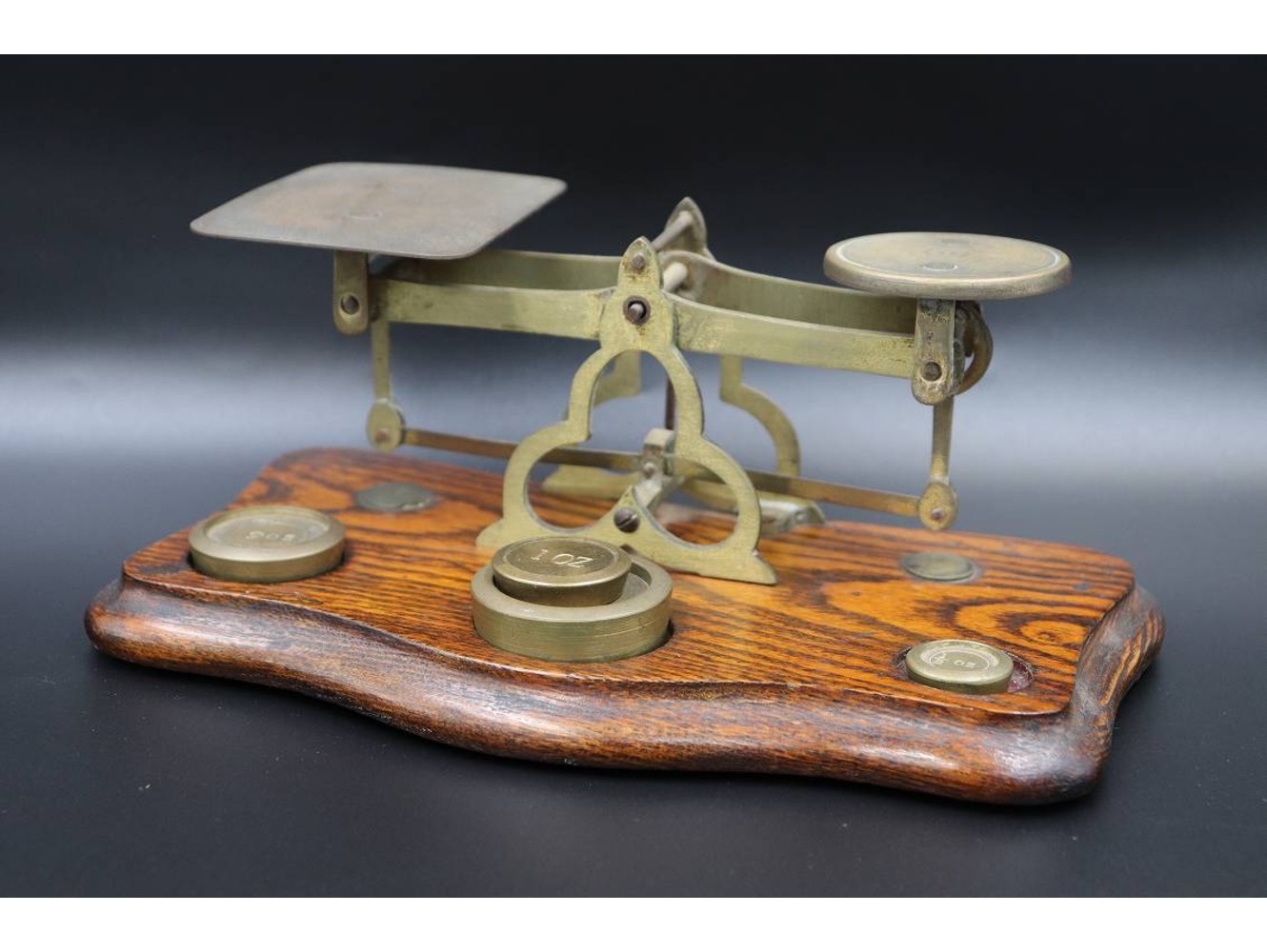 レタースケール