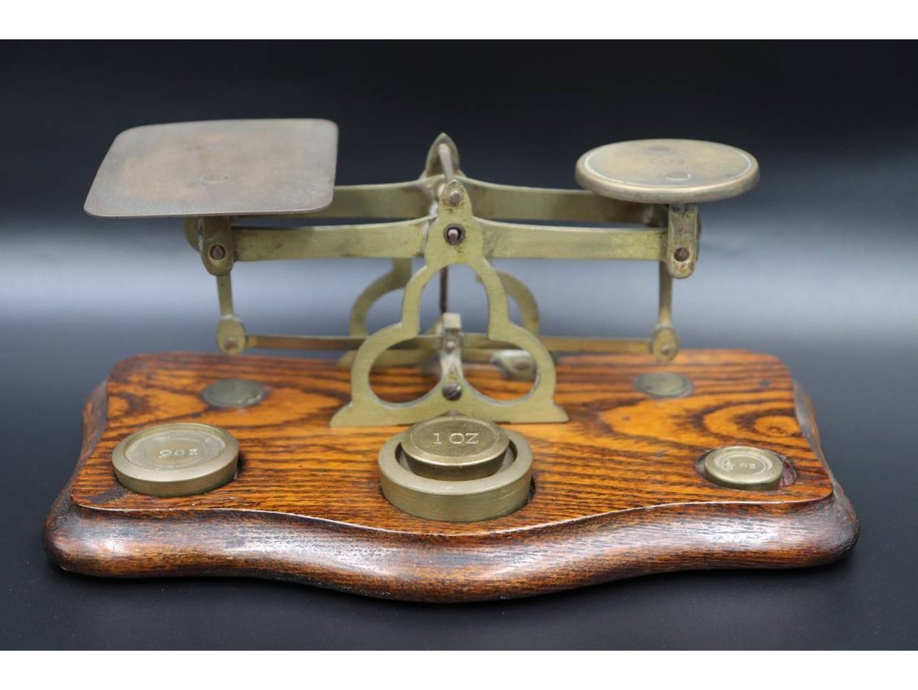 レタースケール