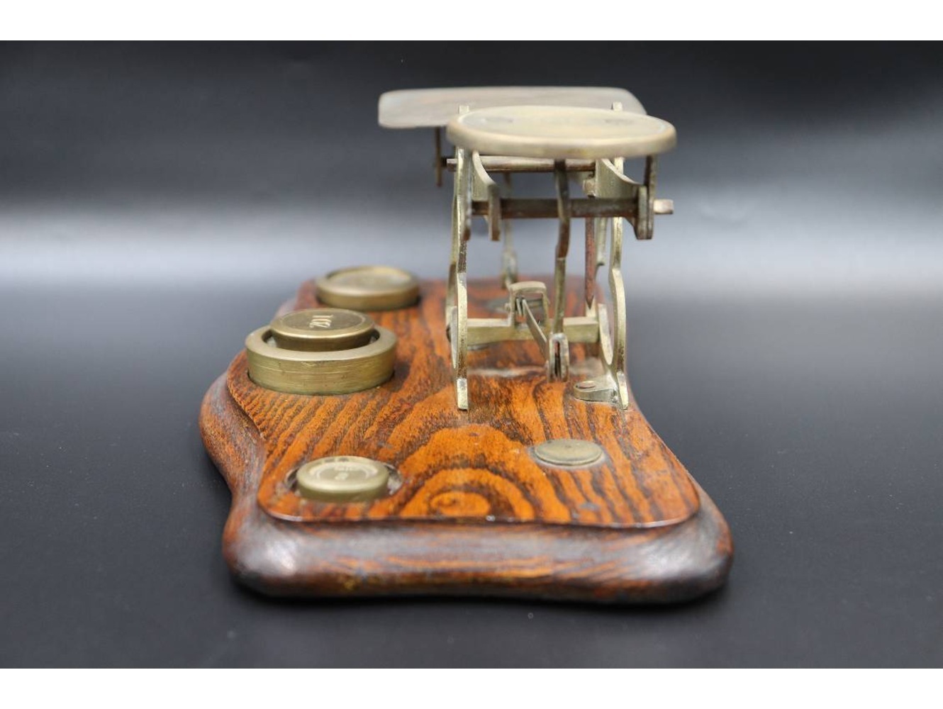 レタースケール