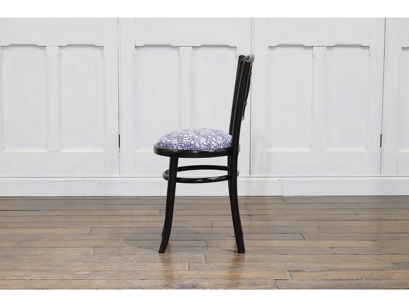 ベントウッドチェア with BURLEIGH