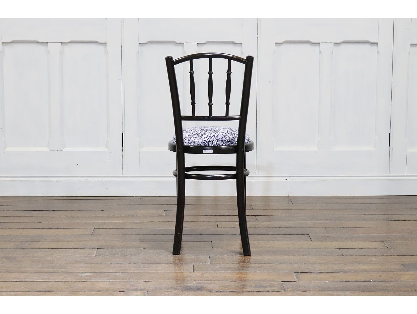 ベントウッドチェア with BURLEIGH