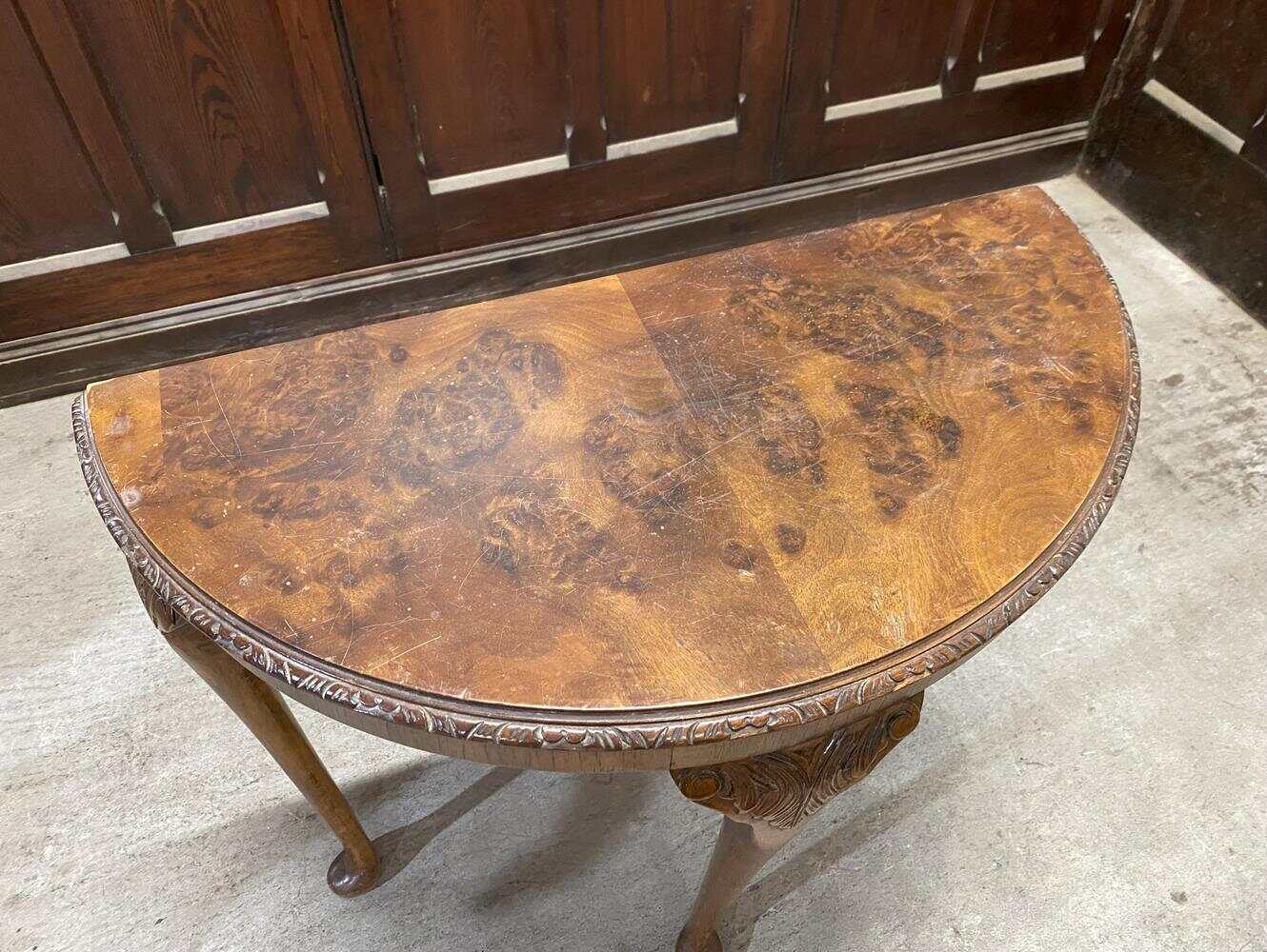 コンソールテーブル