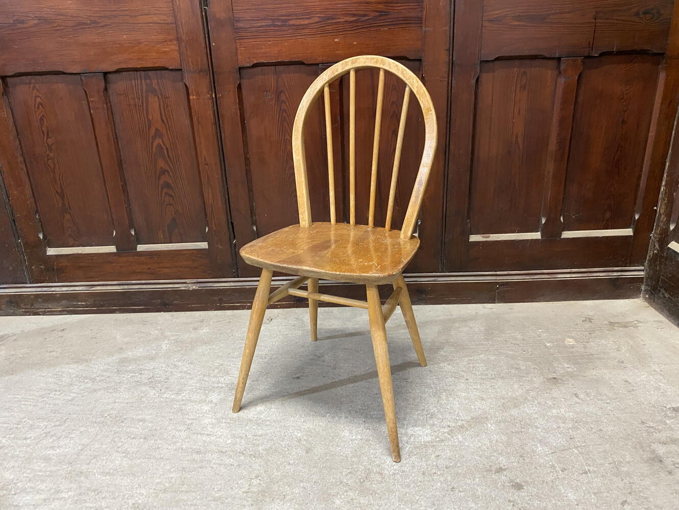 フープバックチェア ERCOL
