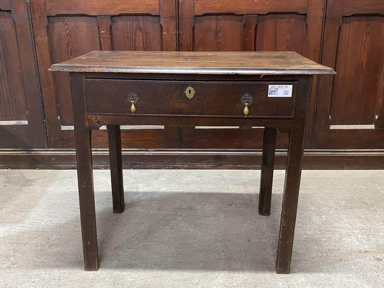 サイドテーブル