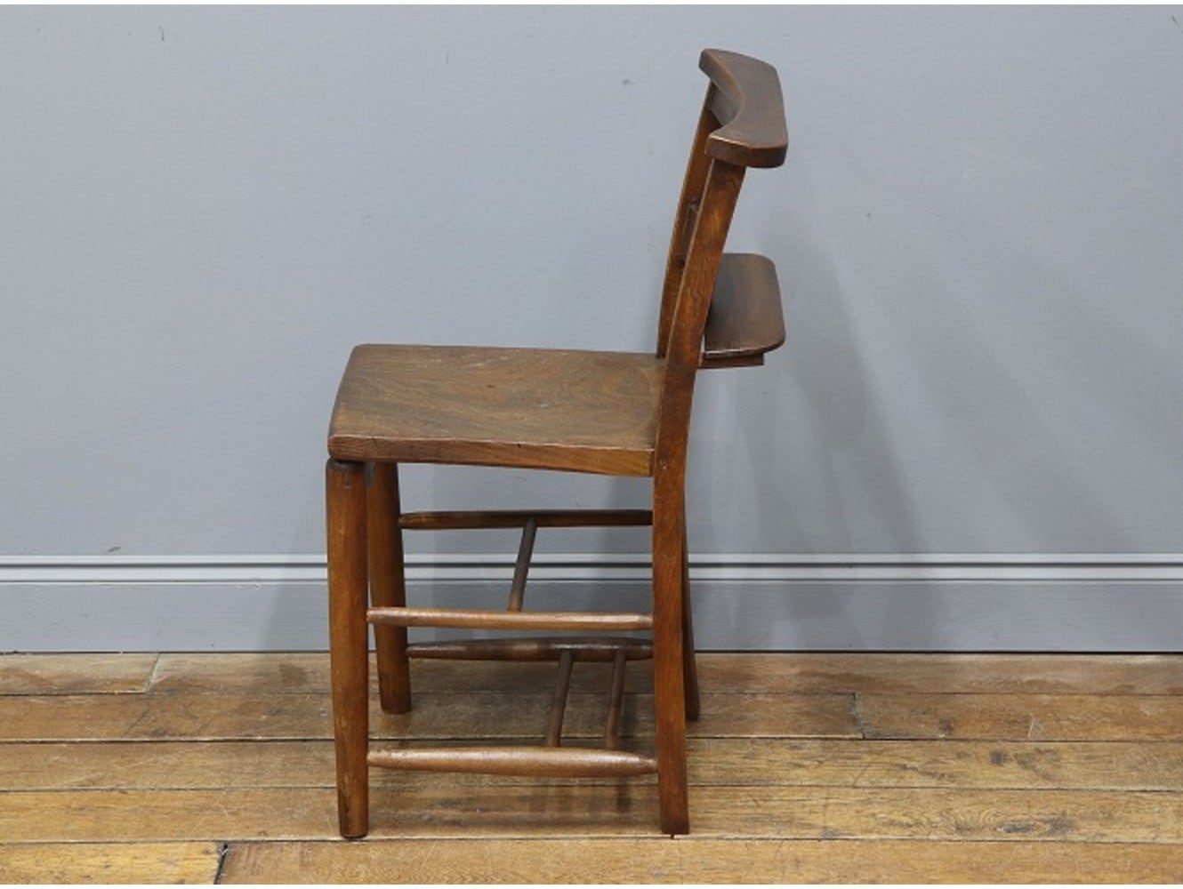 チャーチチェア