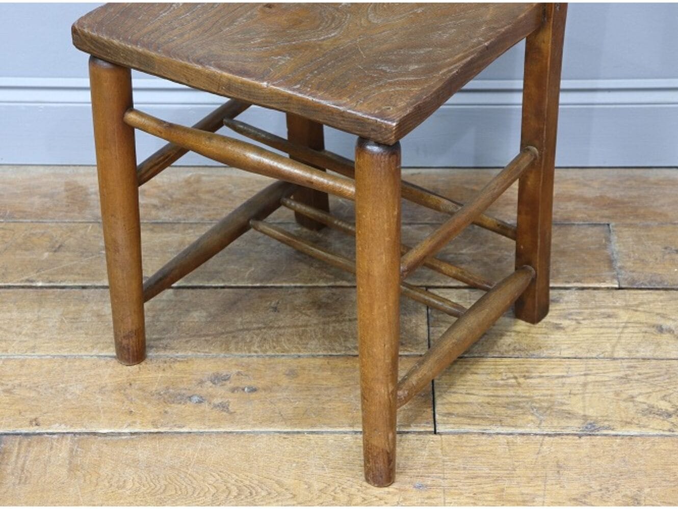 チャーチチェア