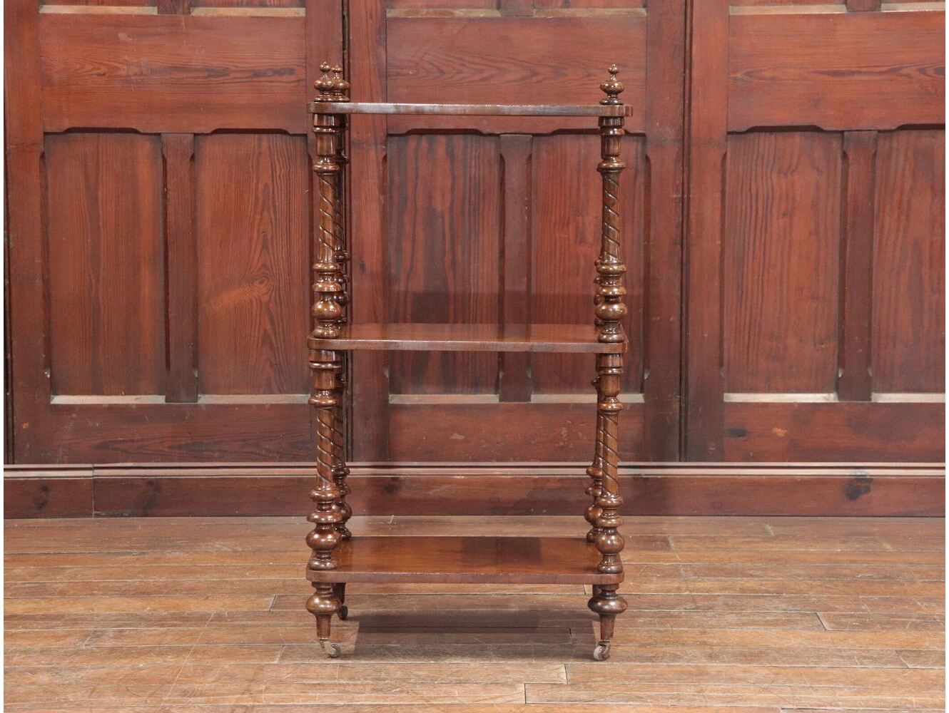 ティートローリー