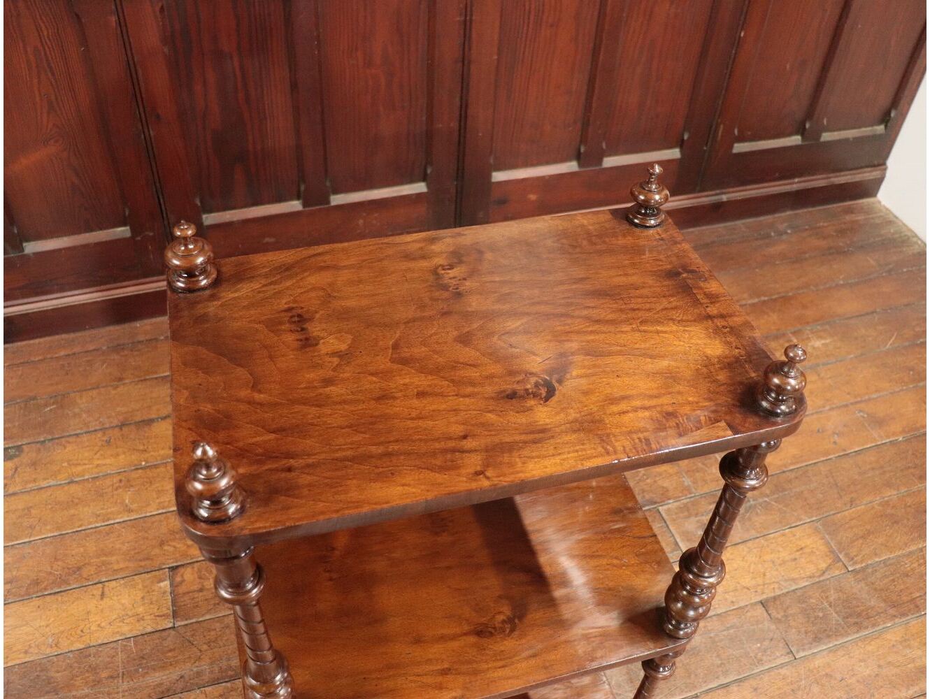 ティートローリー