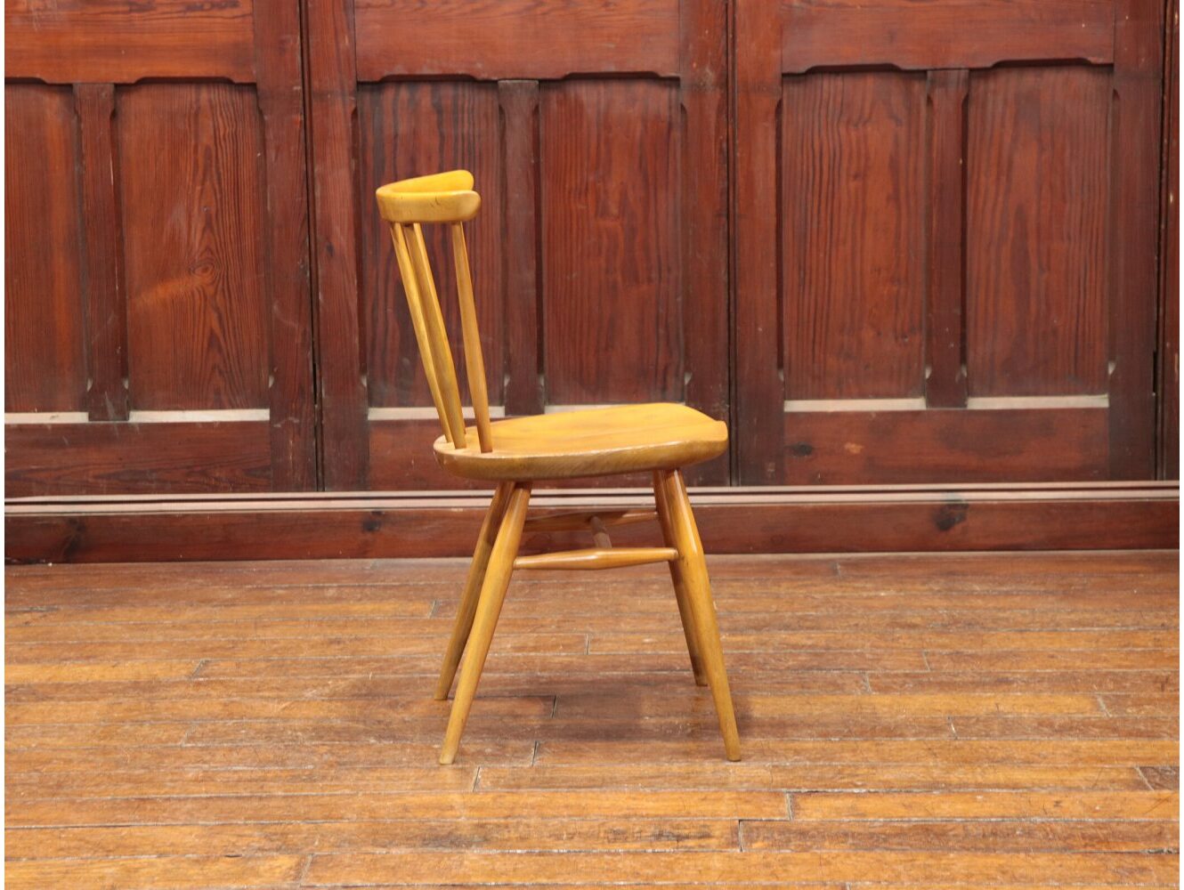 ボウバックチェア ERCOL