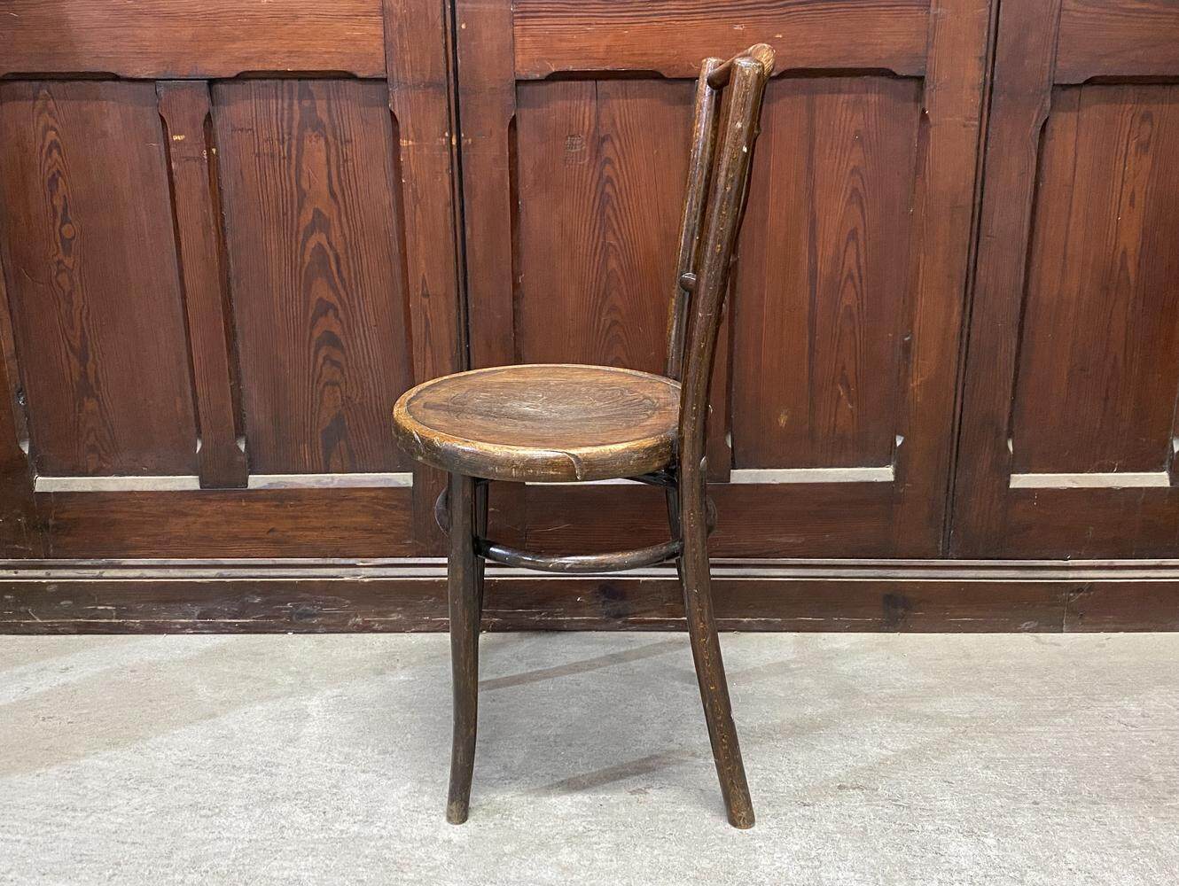 ベントウッドチェア