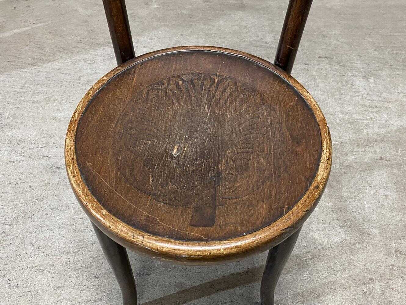 ベントウッドチェア