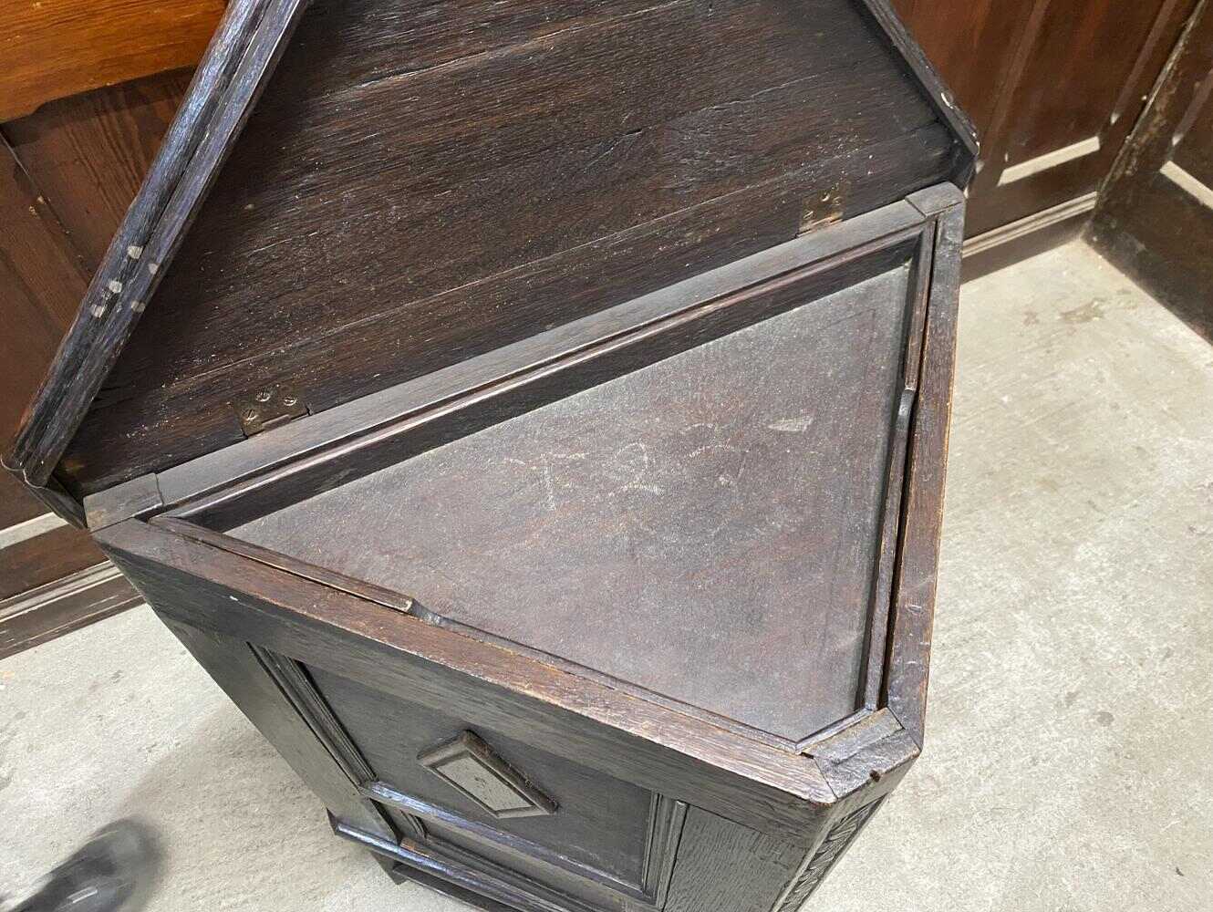 スモールキャビネット