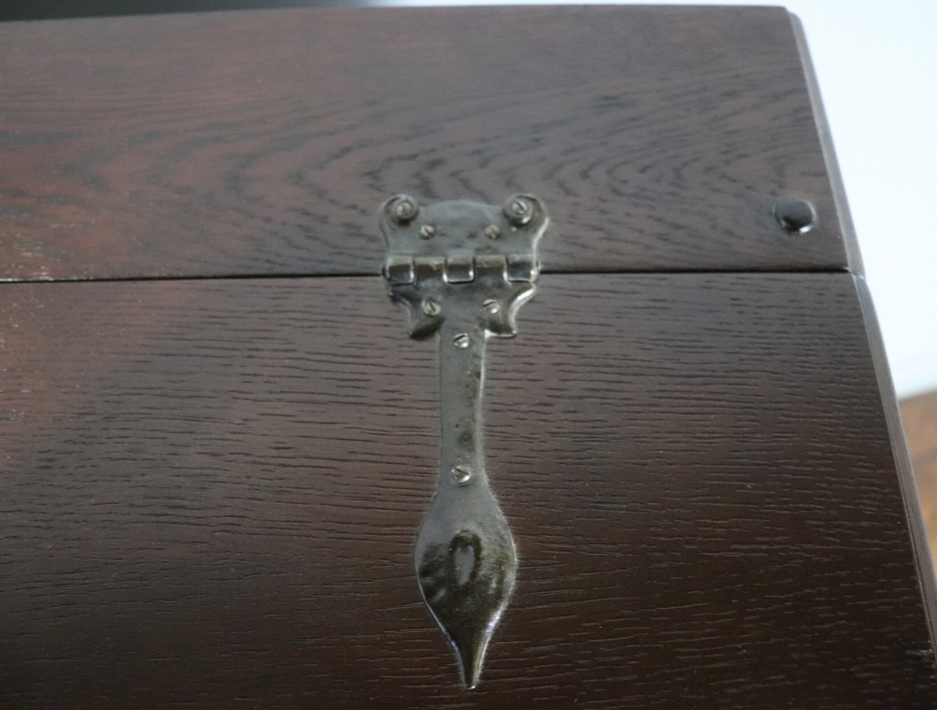 カクテルキャビネット