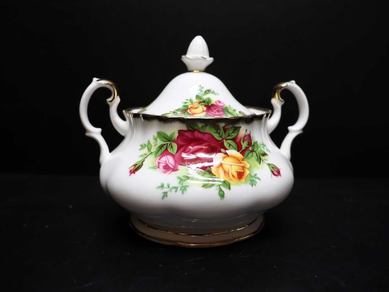 シュガーポット ROYAL ALBERT Old Country Roses