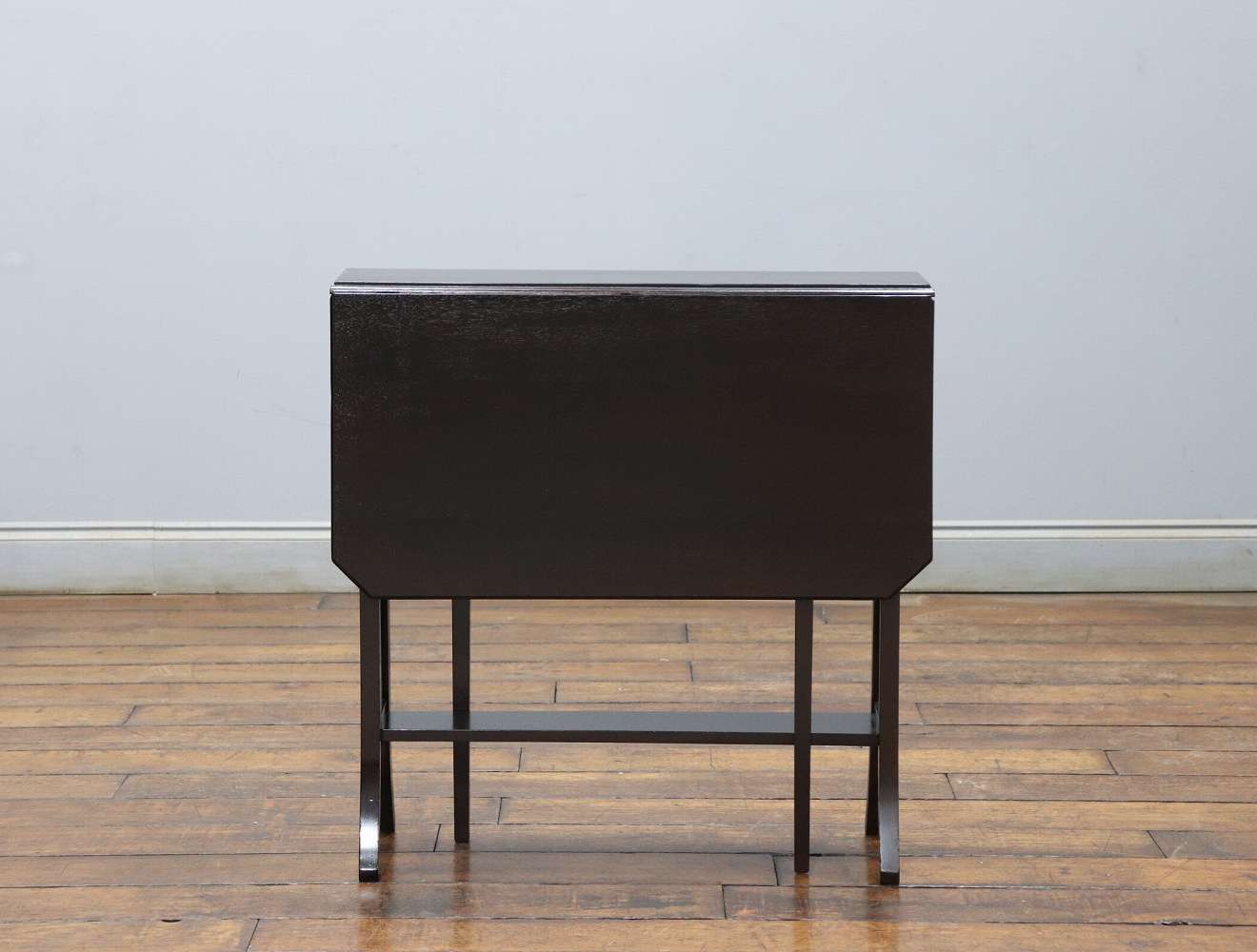 サザーランドテーブル