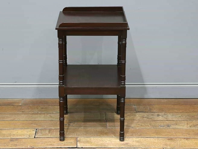 オケージョナルテーブル